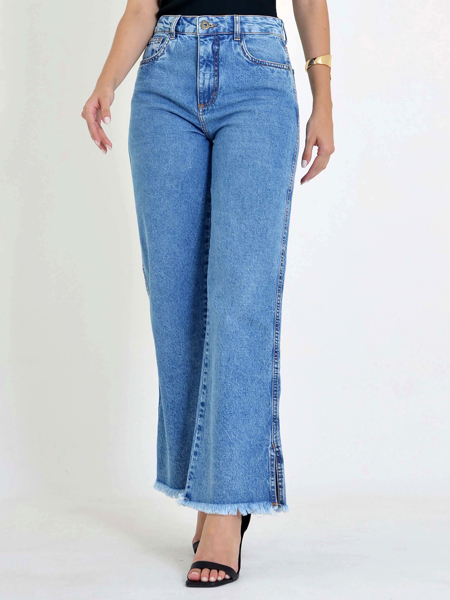 CALÇA JEANS WIDE LEG FENDA NA BARRA